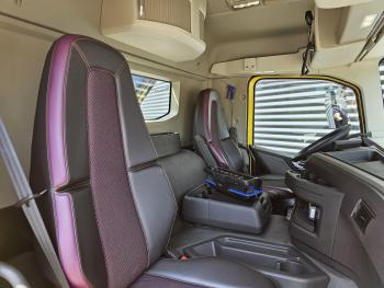 FM 420 6x2*4 / 28 tm KRAAN + HAAKARM